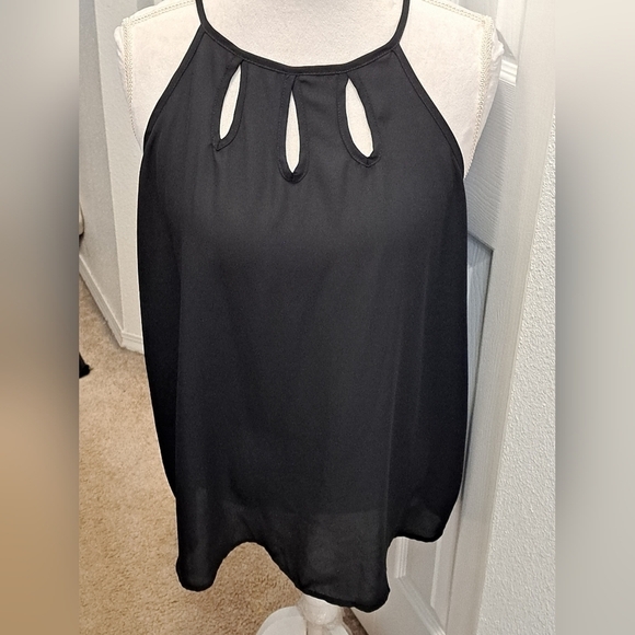 Papermoon Walita Black Sleeveless Blouse With Cutout Detsils  Size XXL - Picture 1 of 6